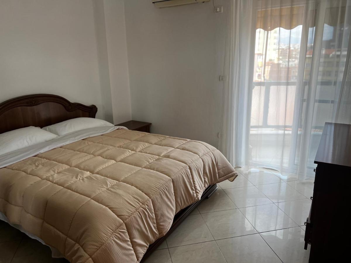 City Central Apartment 2 地拉那 外观 照片